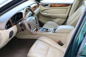 Imagen 15/50 de Jaguar XJ 8 4.2 (2006)