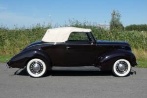 Image 45/52 de Ford V8 (1938)