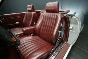 Immagine 11/30 di Mercedes-Benz 300 SL (1988)