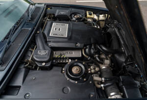 Bild 29/30 von Bentley Turbo RT (1997)
