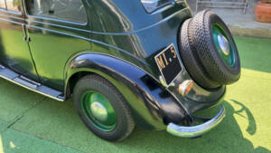 Image 33/75 of FIAT 1500 (1937)