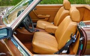 Bild 15/61 von Mercedes-Benz 450 SL (1977)