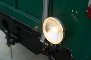Bild 23/50 von Land Rover 88 (1978)