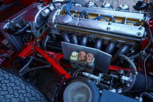 Image 16/50 de Jaguar Type E 3.8 (1964)
