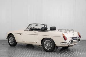 Image 8/50 de MG MGB (1969)