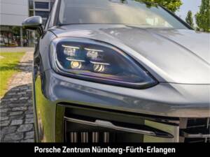Bild 9/50 von Porsche Cayenne GTS (1900)
