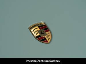 Obraz 2/35 pojazdu Porsche Taycan 4S (1900)