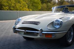 Imagen 30/50 de Jaguar E-Type (1969)