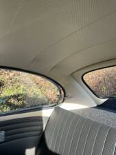 Image 13/21 of Volkswagen Beetle 1200 (1969)
