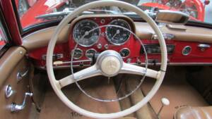 Image 18/20 de Mercedes-Benz 190 SL (1963)
