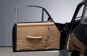 Image 15/34 of Porsche 356 C 1600 SC (1964)
