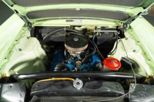 Image 17/19 of Hudson Commodore Custom Eight (1956)