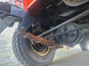 Image 50/54 of Land Rover 109 (1970)