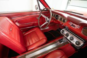 Image 18/35 of Ford Mustang 289 (1965)