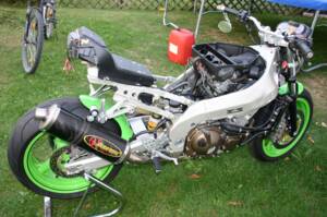 Image 5/5 of Kawasaki ZX-9R (2001)