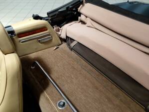 Image 34/70 of Jaguar XJ-S Convertible (1988)