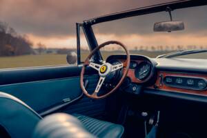 Image 13/50 of Ferrari 275 GTS (1965)