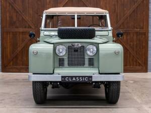 Immagine 2/48 di Land Rover 88 (1963)