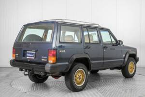 Bild 2/50 von Jeep Cherokee 2.8L V6 (1986)