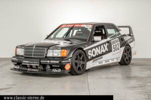 Image 1/15 of Mercedes-Benz 190 E 2.5-16 Evolution II (1990)