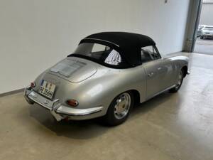 Image 2/35 de Porsche 356 C 1600 SC (1964)