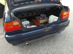 Imagen 24/50 de Ford Escort 1.8 16v (1992)