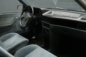 Afbeelding 46/50 van Opel Kadett 2,0i GSi (1988)