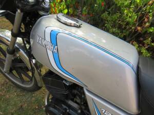 Image 13/36 of Yamaha RD 125 DX (1981)