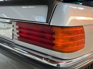 Immagine 10/52 di Mercedes-Benz 500 SL (1984)