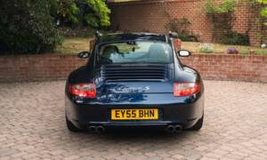 Bild 7/50 von Porsche 911 Carrera S (2005)