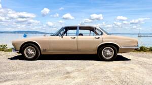 Bild 2/17 von Jaguar XJ 6 2.8 (1971)