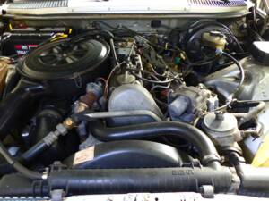 Bild 75/83 von Mercedes-Benz 300 D Turbodiesel (1983)