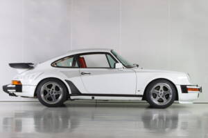Image 6/31 of Porsche 911 Turbo 3.3 (1978)