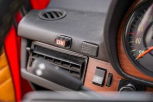 Afbeelding 26/41 van Audi 80 S/LS (1976)