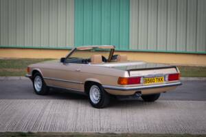Bild 9/39 von Mercedes-Benz 280 SL (1984)