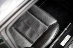 Bild 38/50 von Aston Martin V12 Vanquish S (2005)