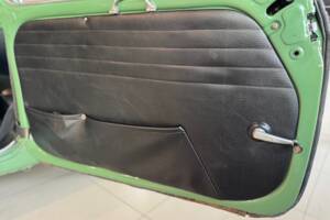 Immagine 17/36 di SEAT 600 D (1966)