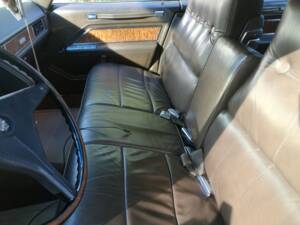 Imagen 12/25 de Cadillac Sedan DeVille (1970)