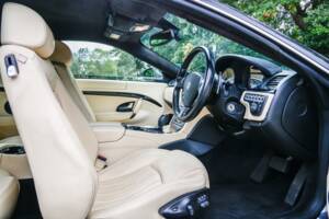 Image 40/43 of Maserati GranTurismo 4.2 (2008)
