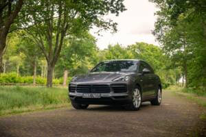 Image 1/21 of Porsche Cayenne Coupé E-Hybrid (2020)