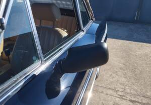 Image 26/42 of FIAT 124 Spider CS1 (1975)