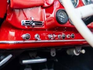 Image 7/19 of Mercedes-Benz 190 SL (1957)