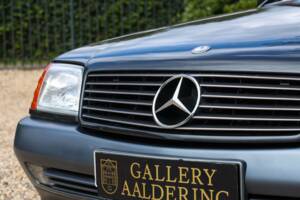 Image 49/50 of Mercedes-Benz 500 SL (1992)