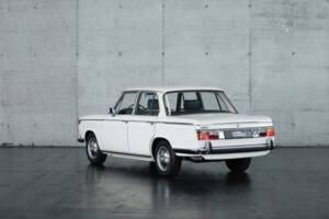 Immagine 2/50 di BMW 2000 (1969)