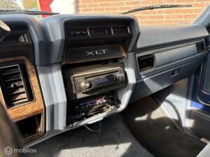 Bild 33/41 von Ford F-250 (1986)