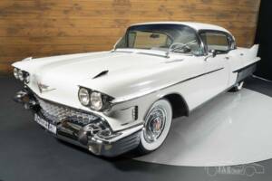 Imagen 5/8 de Cadillac 60 Special Fleetwood (1958)
