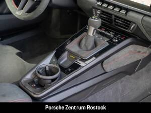 Image 26/34 of Porsche 911 GT3 (1900)