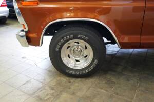 Bild 28/30 von Ford F-350 (1978)