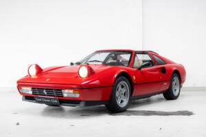 Bild 2/40 von Ferrari 328 GTS (1986)