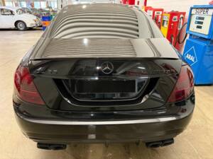 Immagine 18/19 di Mercedes-Benz CL 600 (2006)